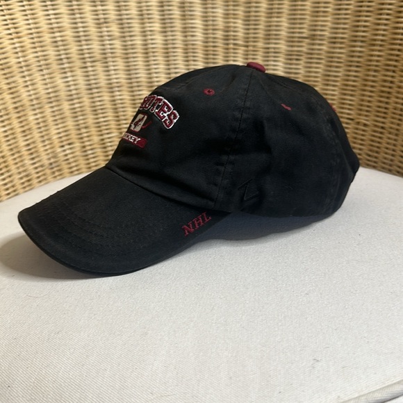 Vintage Broken In Phoenix Coyotes Hockey Authentic Zephyr The Z Hat Ball Cap - Picture 3 of 16